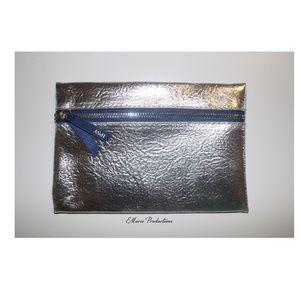 Ipsy Makeup Bag | Silver and Blue